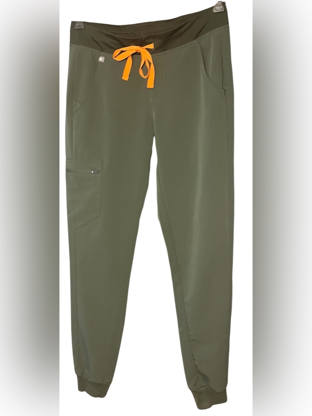 💚FIGS Zamora Jogger Scrub Pants.  Limited edition color-Moss. Size- XS-T. EUC.